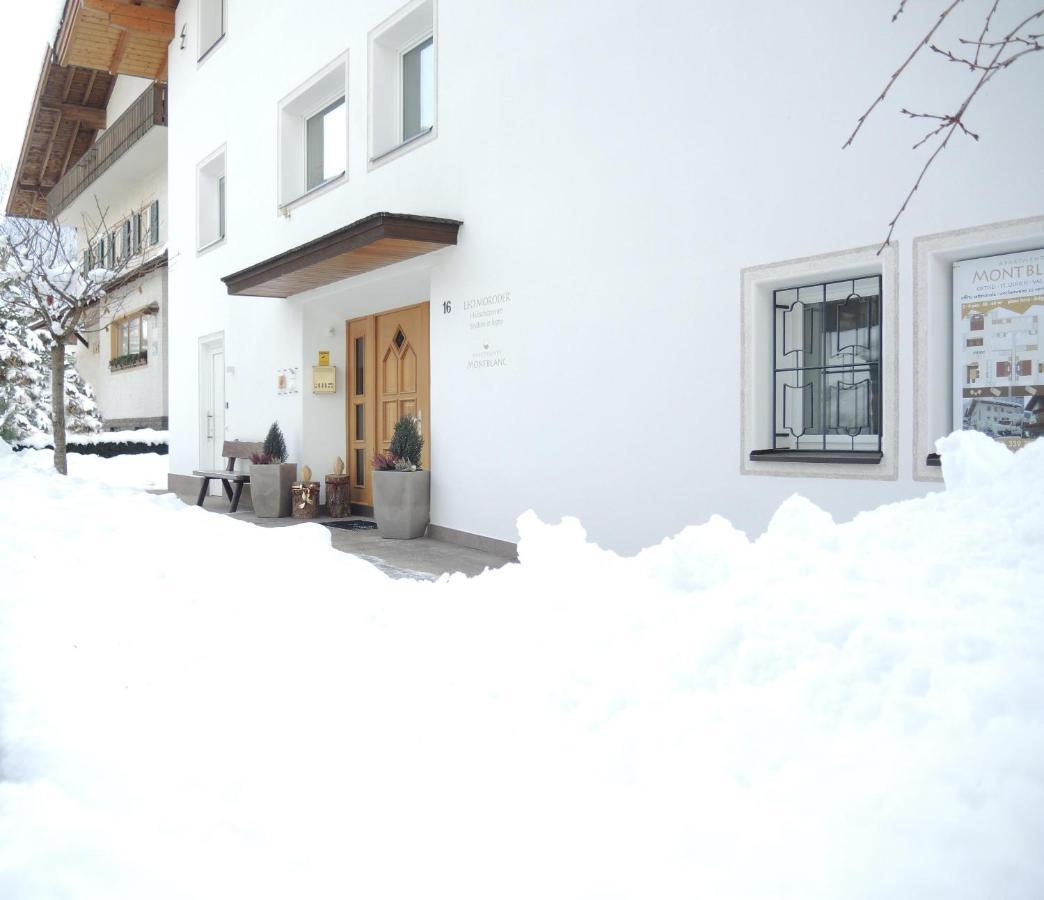 Apartments Montblanc Seceda Ortisei Bagian luar foto