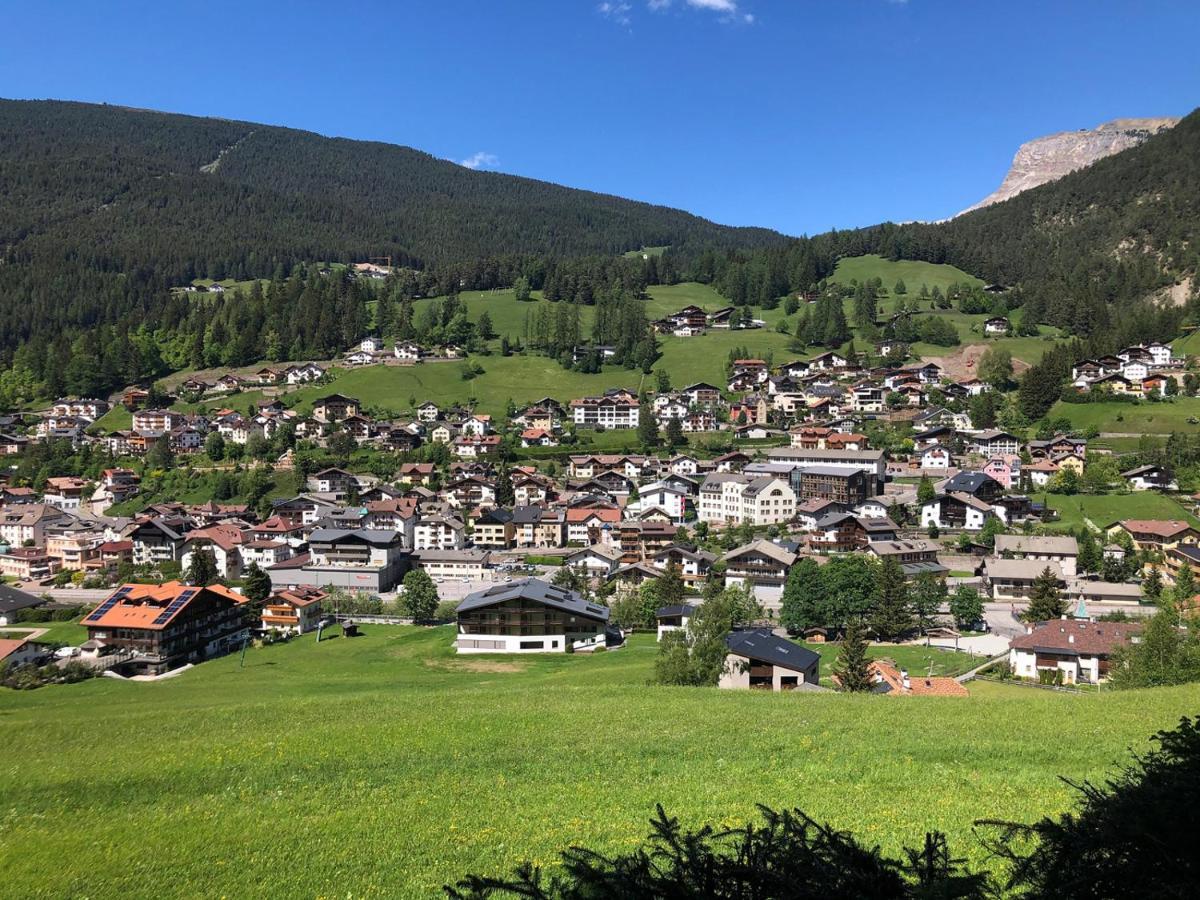 Apartments Montblanc Seceda Ortisei Bagian luar foto